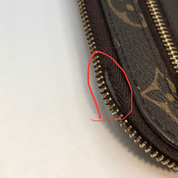 Louis Vuitton Monogram Trunks & Bags zip wallet - Picture 15 of 15